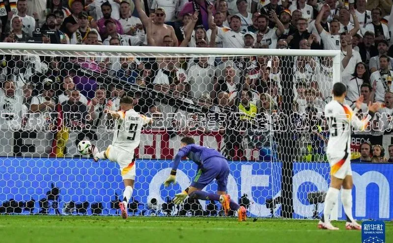 飞跃极限：极致运动赛事场馆的魅力与挑战